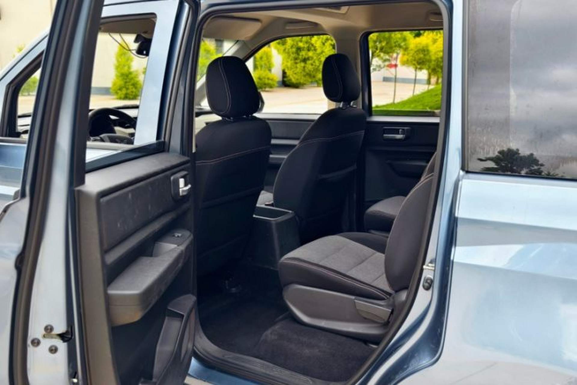 Used Wuling Hongguang PLUS 2019 1.5T Manual Comfort Version 7 Seats Interior 6