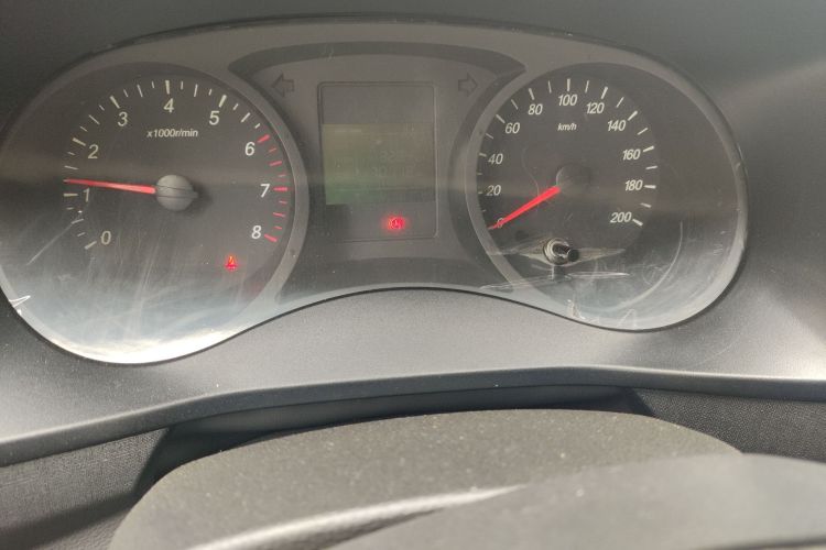 Used Wuling Hongguang PLUS 2020 1.5L Manual Standard Edition 5 Seats Odometer Close Up