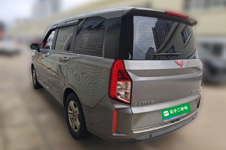 Used Wuling Hongguang PLUS 2019 1.5T Manual Luxury 7-Seater Exterior 3