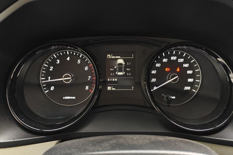 Used Wuling Hongguang PLUS 2019 1.5T Manual Luxury 7-Seater Instrument Cluster