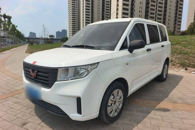 Used Wuling Hongguang PLUS 2020 1.5L Manual Standard Edition 5 Seats