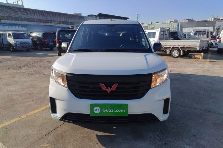 Used Wuling Hongguang PLUS 2020 1.5L Manual Comfort 7-Seater Front
