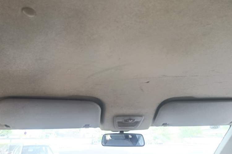 Used Wuling Hongguang PLUS 2019 1.5T Manual Standard Version 7 Seats Headliner