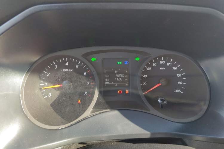 Used Wuling Hongguang PLUS 2020 1.5L Manual Comfort 7-Seater Instrument Cluster