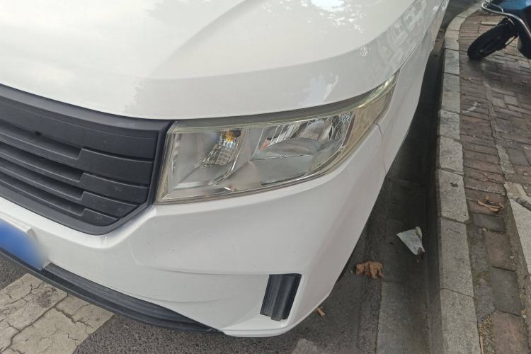 Used Wuling Hongguang PLUS 2019 1.5T Manual Standard Version 7 Seats Left Front Headlight