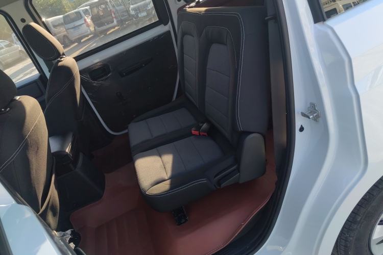 Used Wuling Hongguang PLUS 2020 1.5L Manual Comfort 7-Seater Left Rear Seat
