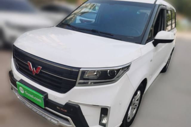 Used Wuling Hongguang PLUS 2019 1.5T Manual Luxury 7-Seater