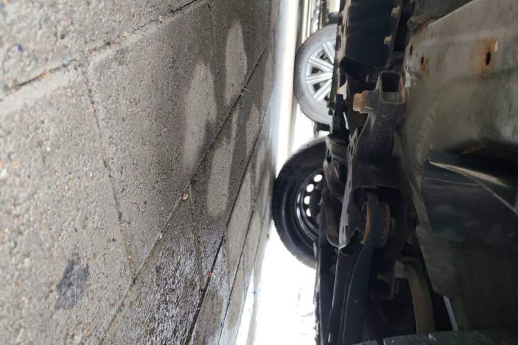 Used Wuling Hongguang PLUS 2019 1.5T Manual Standard Version 7 Seats Chassis Front Right
