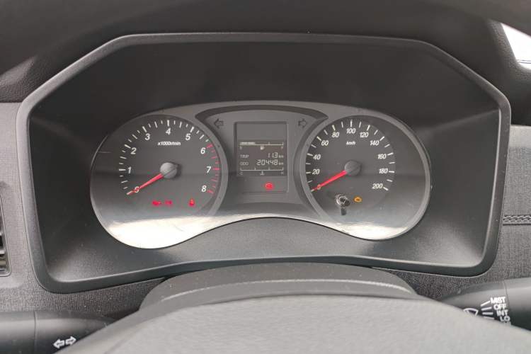 Used Wuling Hongguang PLUS 2019 1.5T Manual Standard Edition 5 Seats Instrument Cluster