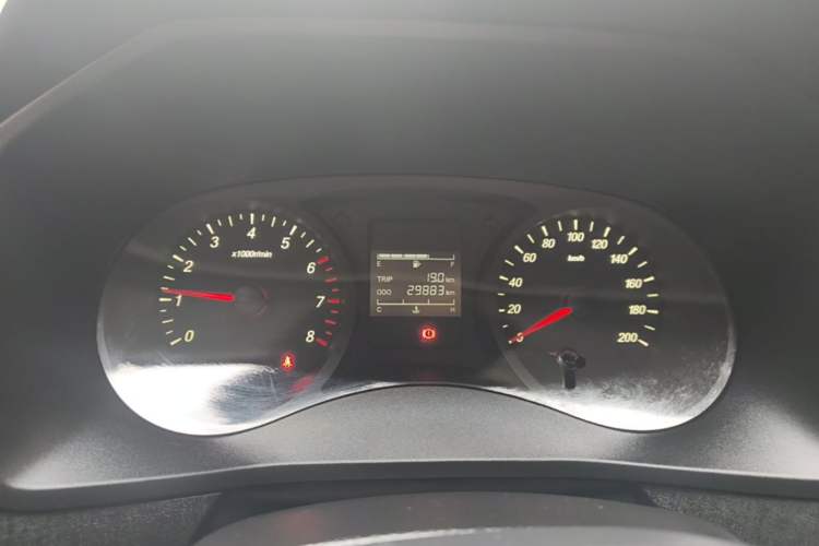 Used Wuling Hongguang PLUS 2019 1.5T Manual Standard Version 7 Seats Instrument Cluster