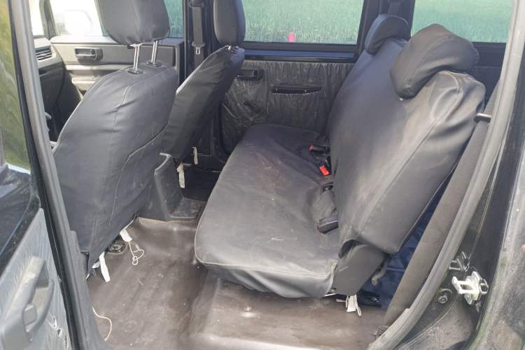 Used Wuling Hongguang PLUS 2019 1.5T Manual Standard Edition 5 Seats Left Rear Seat