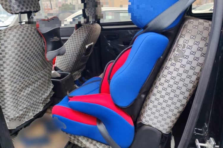 Used Wuling Hongguang PLUS 2019 1.5T Manual Standard Version 7 Seats Left Rear Seat