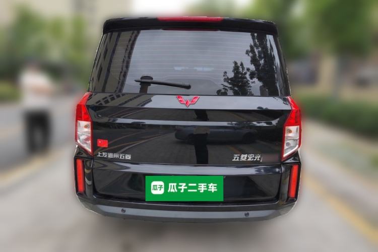 Used Wuling Hongguang PLUS 2019 1.5T Manual Luxury 7-Seater Rear