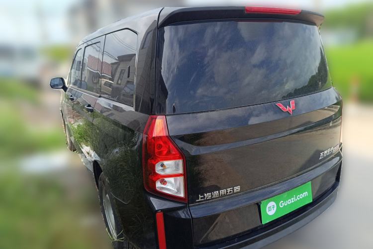Used Wuling Hongguang PLUS 2019 1.5T Manual Standard Edition 5 Seats Rear Left 45 Deg