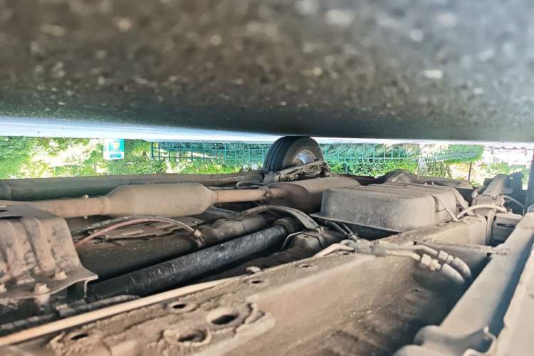 Used Wuling Hongguang PLUS 2019 1.5T Manual Luxury 7-Seater Chassis Front Right