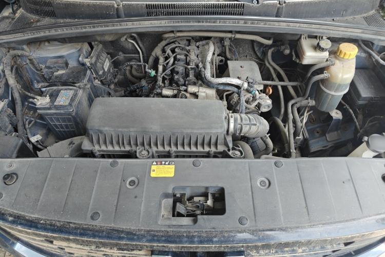Used Wuling Hongguang PLUS 2019 1.5T Manual Luxury 7-Seater Engine Bay