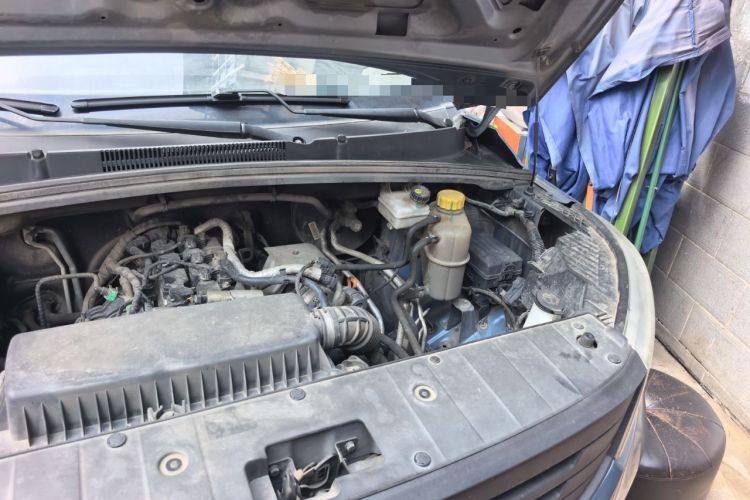 Used Wuling Hongguang PLUS 2019 1.5T Manual Standard Version 7 Seats Engine Bay Left