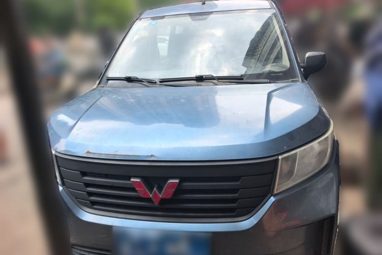 Used Wuling Hongguang PLUS 2019 1.5T Manual Standard Version 7 Seats Front
