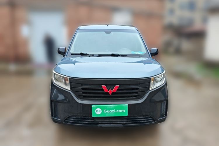Used Wuling Hongguang PLUS 2019 1.5T Manual Standard Version 7 Seats Front