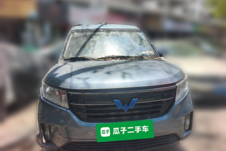 Used Wuling Hongguang PLUS 2019 1.5T Manual Comfort Version 7 Seats Front