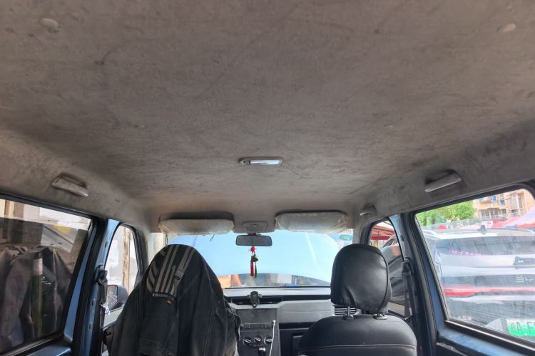 Used Wuling Hongguang PLUS 2019 1.5T Manual Standard Version 7 Seats Headliner