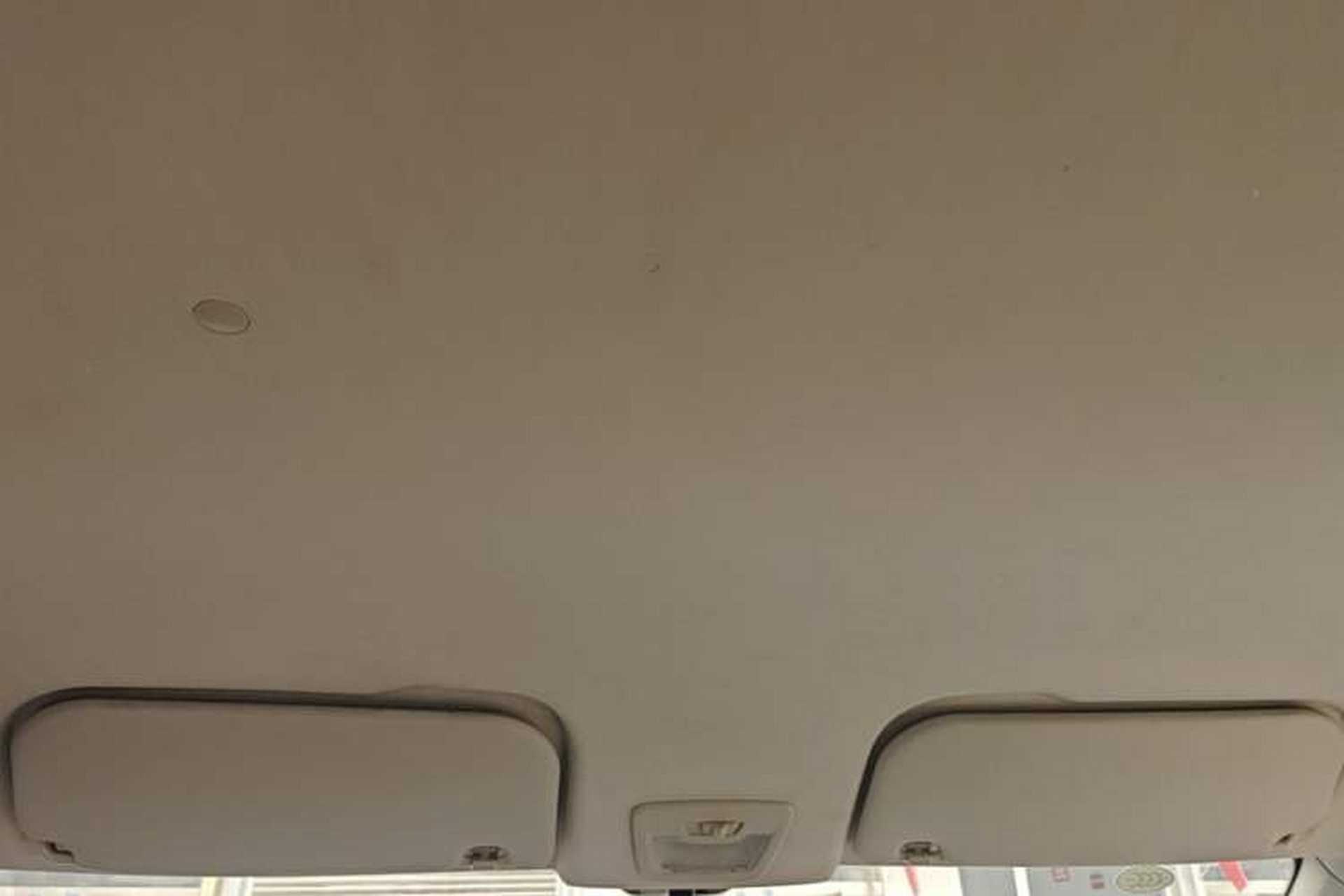 Used Wuling Hongguang PLUS 2019 1.5T Manual Standard Version 7 Seats Headliner