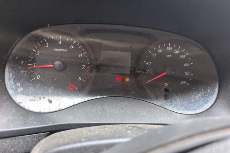 Used Wuling Hongguang PLUS 2019 1.5T Manual Standard Version 7 Seats Instrument Cluster