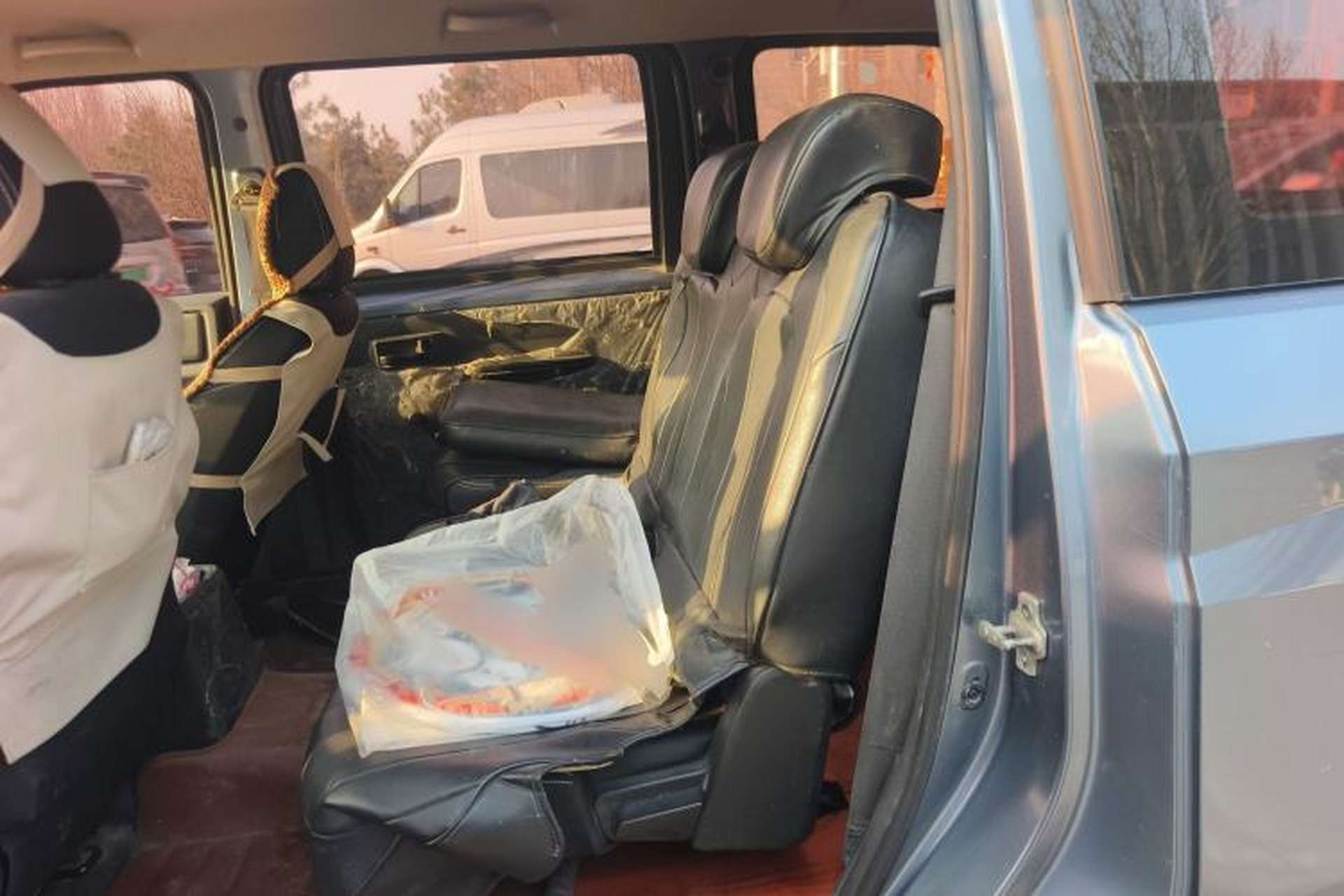 Used Wuling Hongguang PLUS 2019 1.5T Manual Standard Edition 5 Seats Left Rear Seat