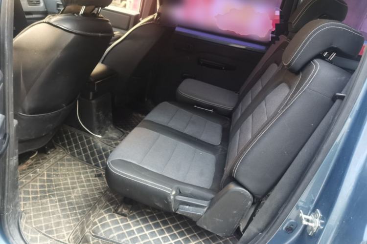 Used Wuling Hongguang PLUS 2019 1.5T Manual Standard Edition 5 Seats Left Rear Seat