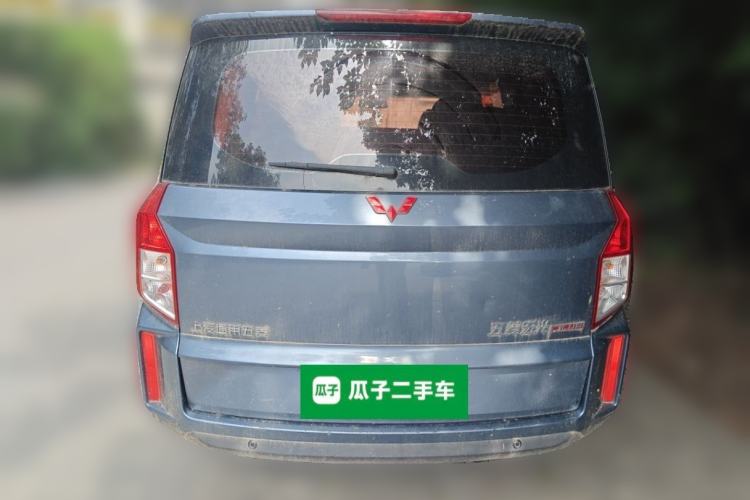 Used Wuling Hongguang PLUS 2019 1.5T Manual Luxury 7-Seater Rear