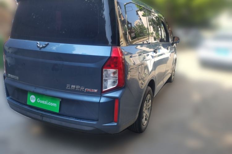Used Wuling Hongguang PLUS 2019 1.5T Manual Standard Edition 5 Seats Rear Right 45 Deg