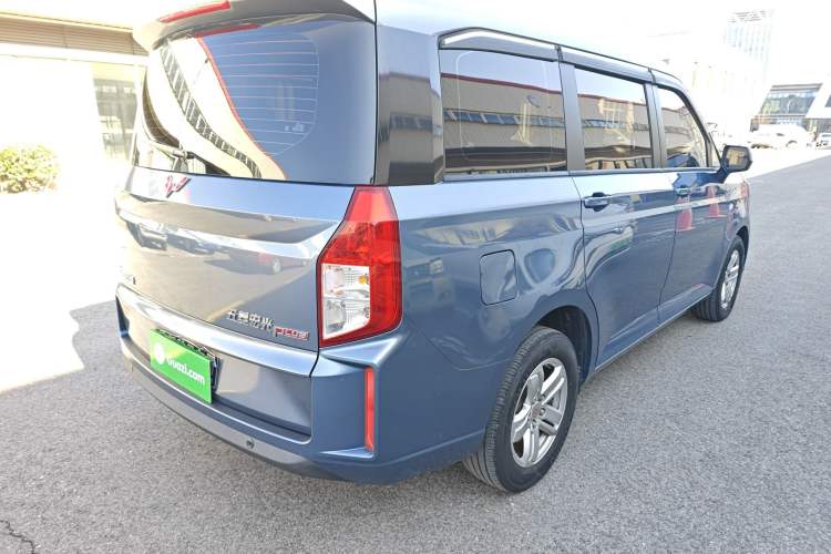 Used Wuling Hongguang PLUS 2019 1.5T Manual Luxury 7-Seater Rear Right 45 Deg