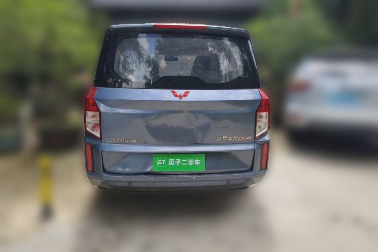 Used Wuling Hongguang PLUS 2019 1.5T Manual Comfort Version 7 Seats Rear