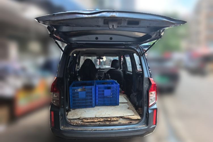 Used Wuling Hongguang PLUS 2019 1.5T Manual Standard Version 7 Seats Trunk