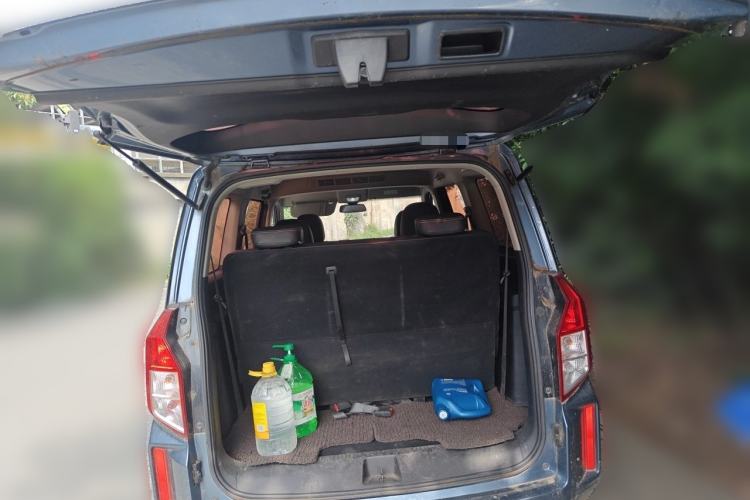 Used Wuling Hongguang PLUS 2019 1.5T Manual Luxury 7-Seater Trunk