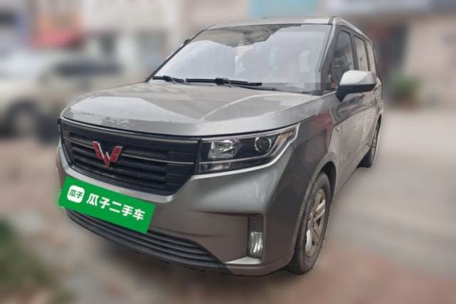 Used Wuling Hongguang PLUS 2019 1.5T Manual Luxury 7-Seater