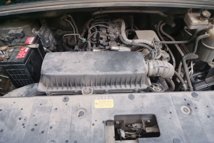 Used Wuling Hongguang PLUS 2019 1.5T Manual Standard Version 7 Seats Engine Bay