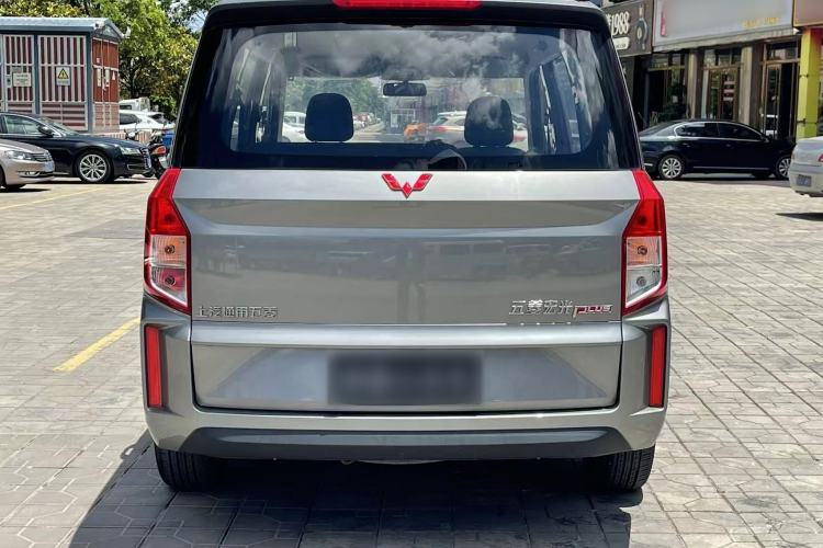 Used Wuling Hongguang PLUS 2019 1.5T Manual Standard Version 7 Seats Exterior 4