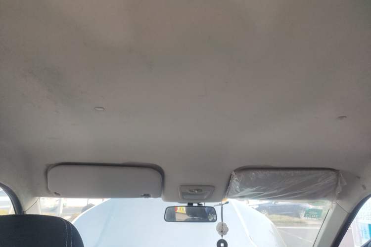 Used Wuling Hongguang PLUS 2019 1.5T Manual Standard Edition 5 Seats Headliner