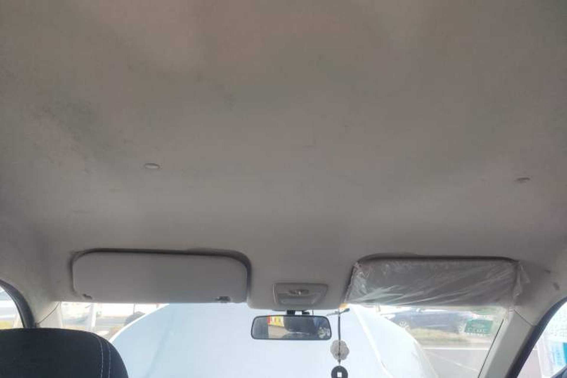 Used Wuling Hongguang PLUS 2019 1.5T Manual Standard Edition 5 Seats Headliner