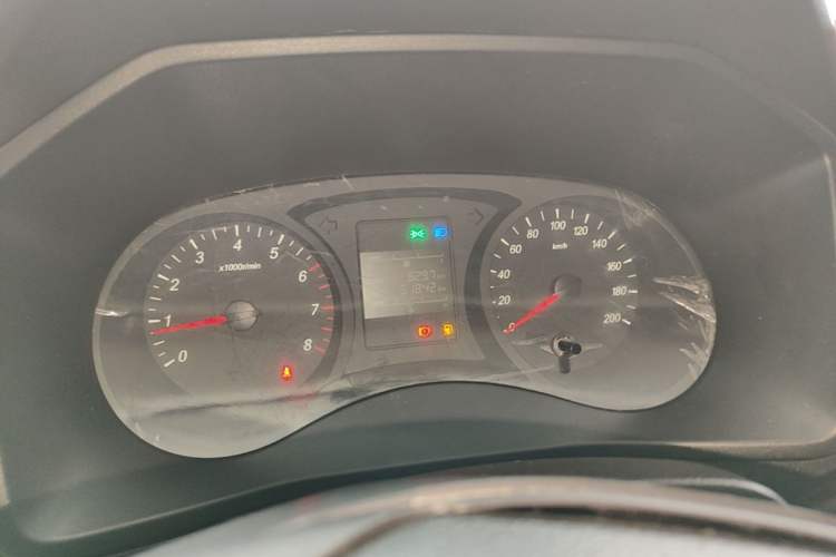 Used Wuling Hongguang PLUS 2019 1.5T Manual Standard Edition 5 Seats Instrument Cluster