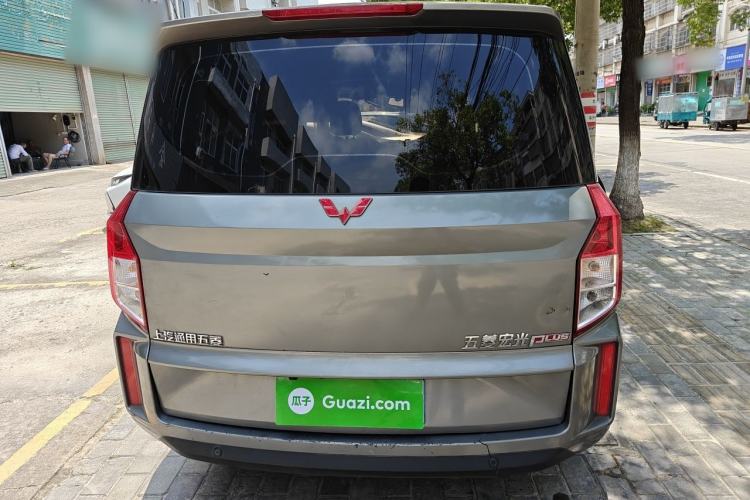 Used Wuling Hongguang PLUS 2019 1.5T Manual Comfort Version 7 Seats Rear
