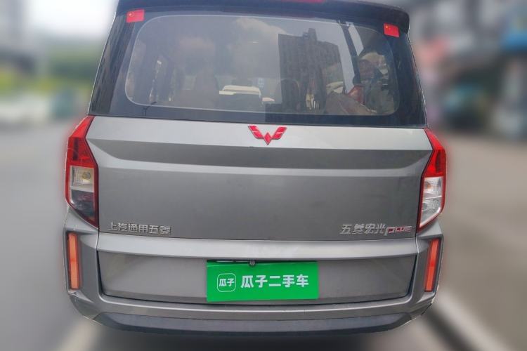 Used Wuling Hongguang PLUS 2019 1.5T Manual Standard Edition 5 Seats Rear