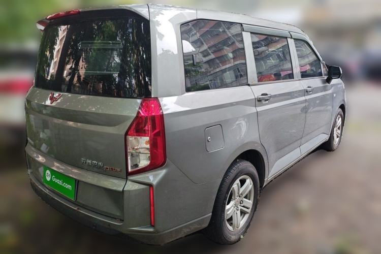 Used Wuling Hongguang PLUS 2019 1.5T Manual Comfort Version 7 Seats Rear Right 45 Deg