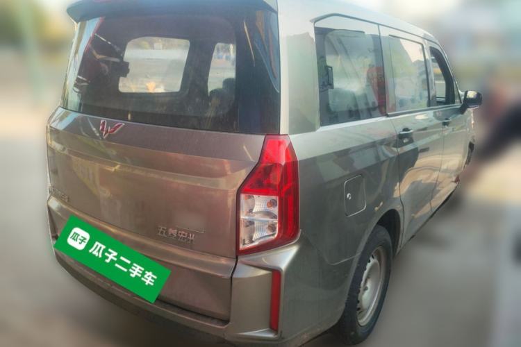 Used Wuling Hongguang PLUS 2019 1.5T Manual Standard Edition 5 Seats Rear Right 45 Deg