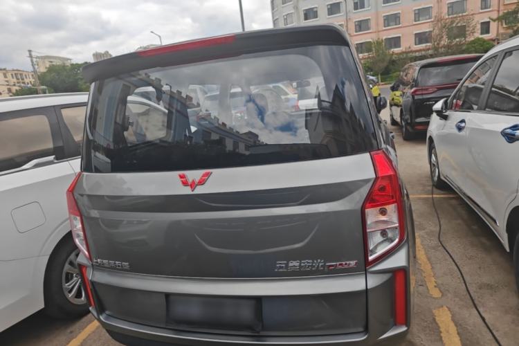 Used Wuling Hongguang PLUS 2019 1.5T Manual Standard Version 7 Seats Rear