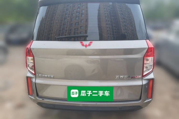 Used Wuling Hongguang PLUS 2019 1.5T Manual Luxury 7-Seater Rear