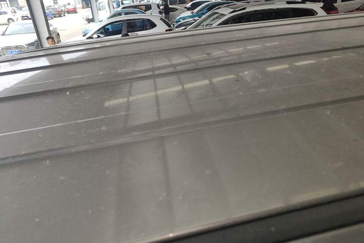 Used Wuling Hongguang PLUS 2019 1.5T Manual Standard Edition 5 Seats Roof