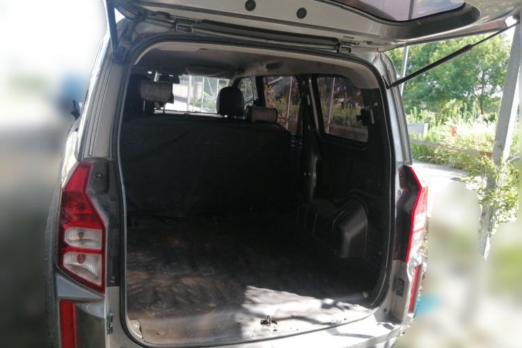 Used Wuling Hongguang PLUS 2019 1.5T Manual Standard Edition 5 Seats Trunk
