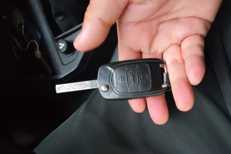 Used Wuling Hongguang PLUS 2019 1.5T Manual Standard Edition 5 Seats Vehicle Key